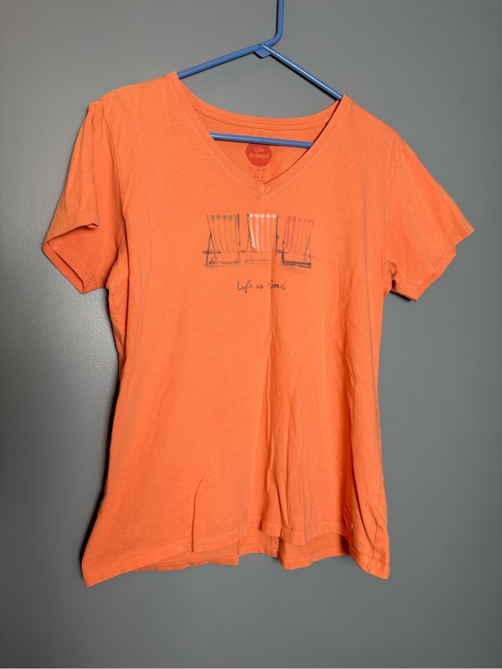 Life is Good Crusher Tee Womens Sz L Life's a Beach Chairs 100% Cotton